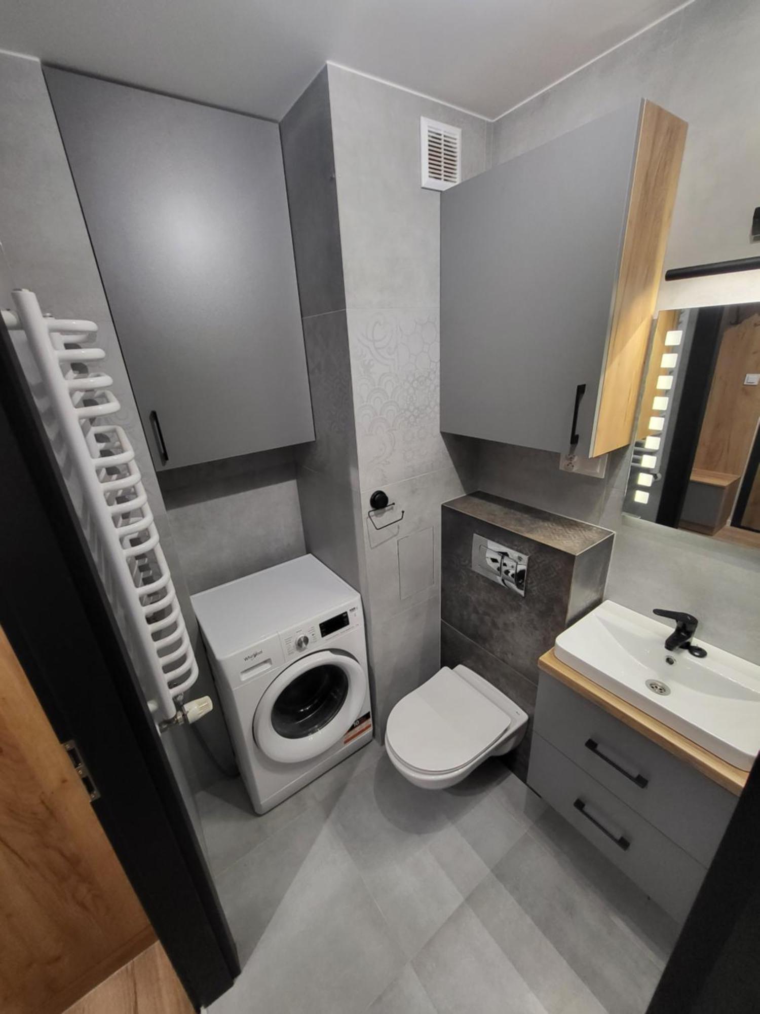 Handy Apartamenty - Mieszkania Na Doby W Centrum Rzeszowa Buitenkant foto