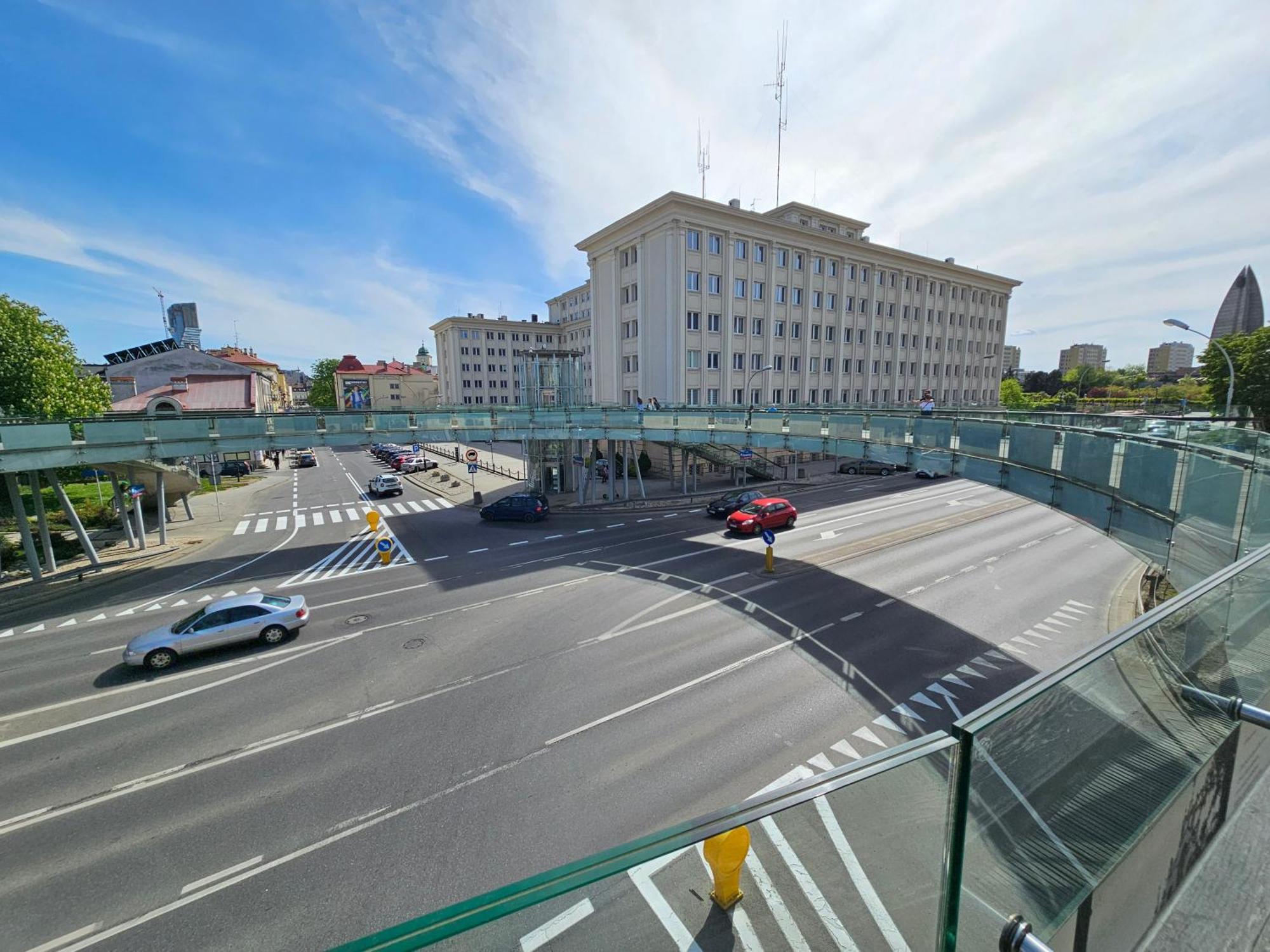 Handy Apartamenty - Mieszkania Na Doby W Centrum Rzeszowa Buitenkant foto
